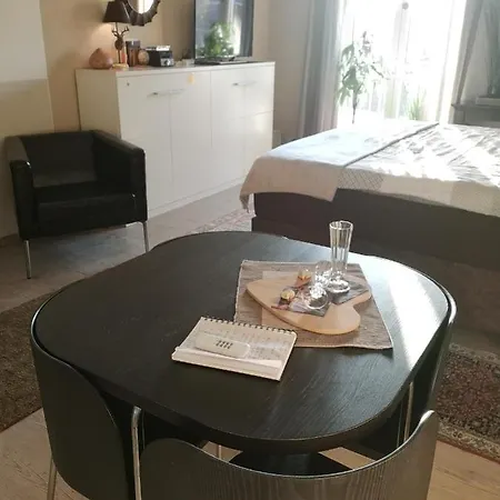 Wuppertal-ronsdorf 1-3 Betten Personen Monteurwohnung Bei Merih Apartment
