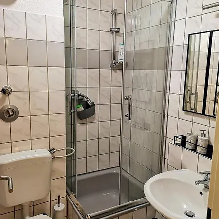 Apartment Wuppertal-ronsdorf 1-3 Betten Personen Monteurwohnung Bei Merih *