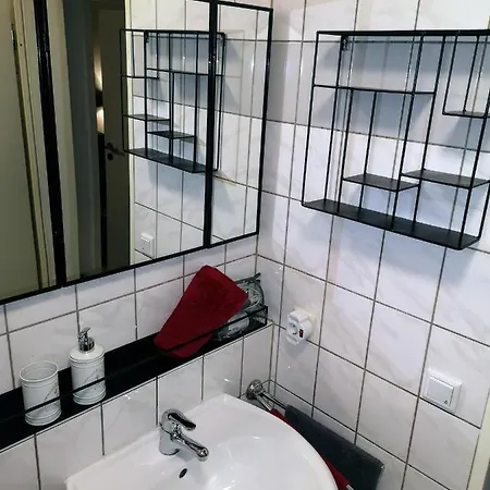 Wuppertal-ronsdorf 1-3 Betten Personen Monteurwohnung Bei Merih Apartment *