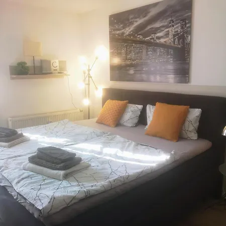 Wuppertal-ronsdorf 1-3 Betten Personen Monteurwohnung Bei Merih Apartment