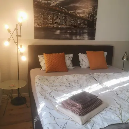 Wuppertal-ronsdorf 1-3 Betten Personen Monteurwohnung Bei Merih * Wuppertal
